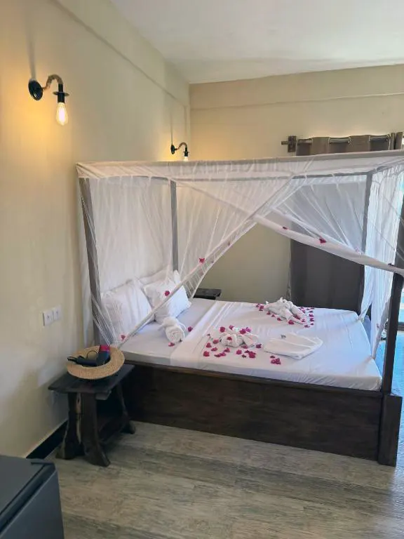 Asante Sana — Villa Peace And Color Zanzibar